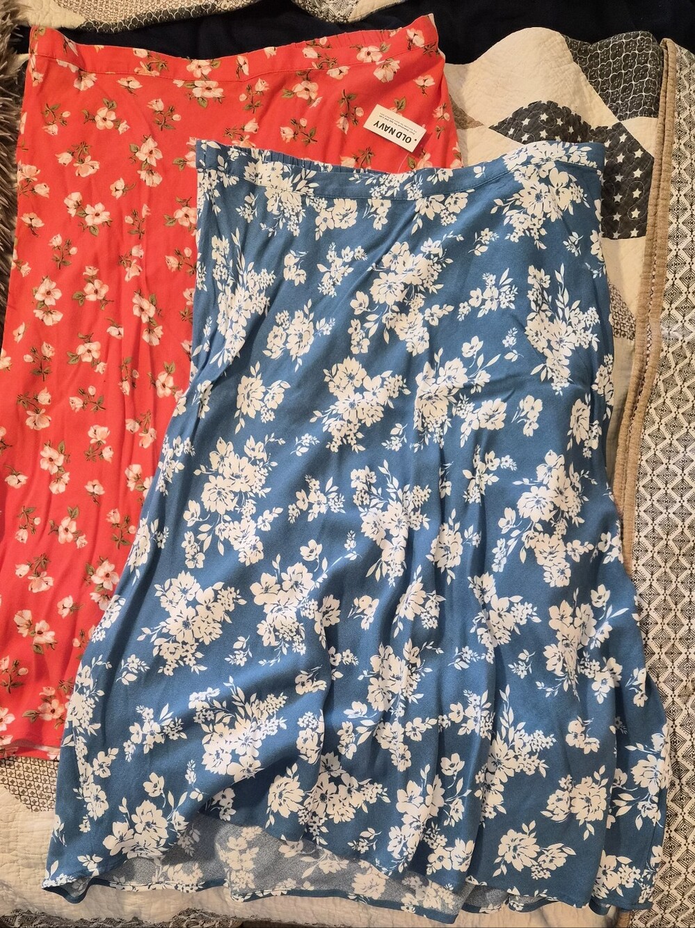 NWT/NWOT Old Navy Blue & Red Floral Midi Skirts